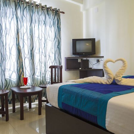 Hotel Sm Regency Коччи Экстерьер фото