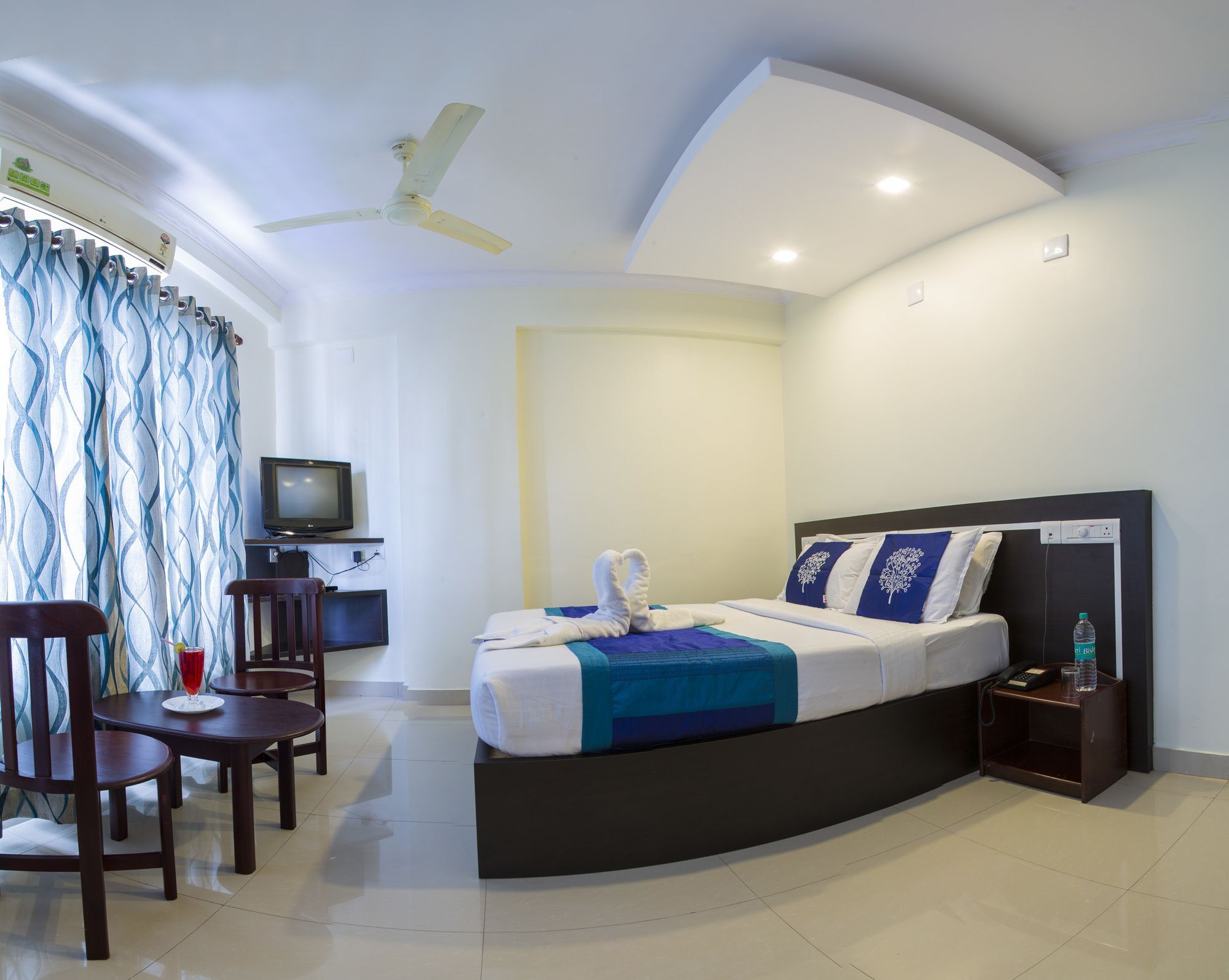 Hotel Sm Regency Коччи Экстерьер фото